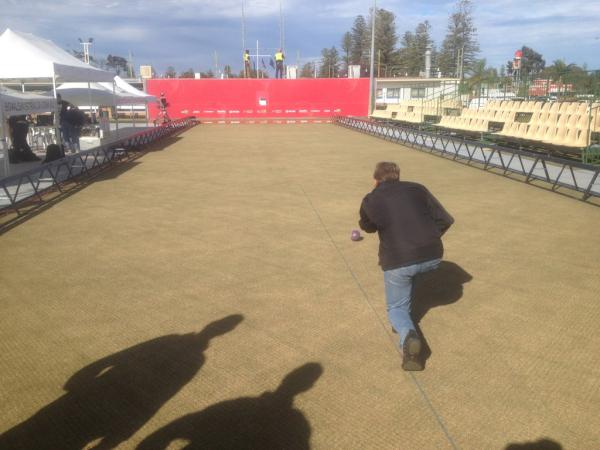 Bford_99's tweet image. @BowlsAustralia @brettwilkie the green already to go for the 6 nation finals.. #Aussie #drawclose