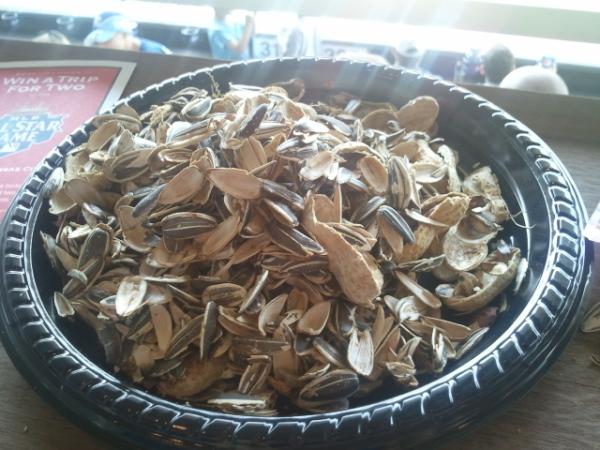 Henry1Lauren's tweet image. Doin work at the baseball game... wish the royals would start to do the same #getonbase