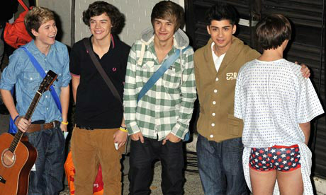 fmlzayn tweet picture