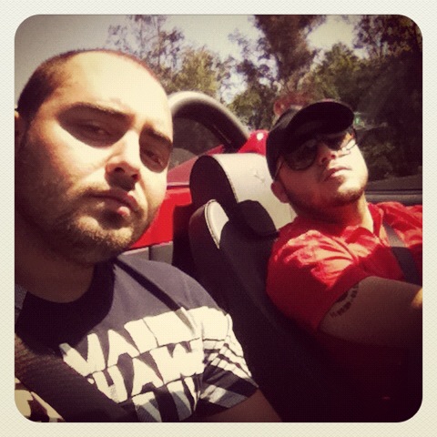 gerardoortiznet's tweet photo. Con mi carnal william http://t.co/XUfIr8BA