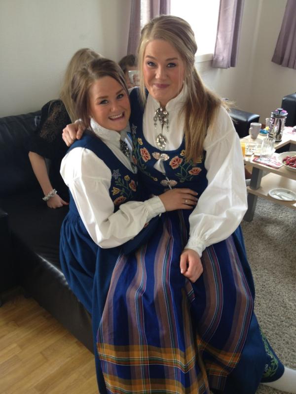 <a href="/MarleneKUtland/">MarleneAmanda</a> <a href="/Lisamarieku/">Lisa-Marie K.Utland</a> cute!