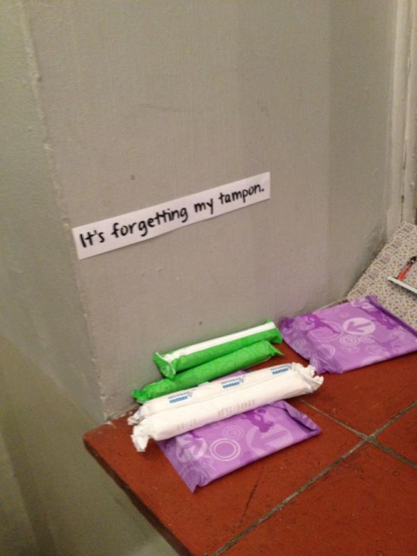 chimenesuleyman's tweet photo. Being a woman... #womanknowyourplace http://t.co/tQuxT6mj