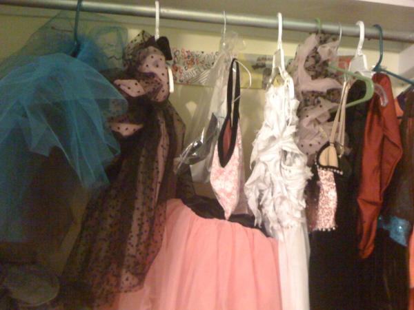 ryleem29's tweet image. My closet is overconsumed by costumes. #MLID