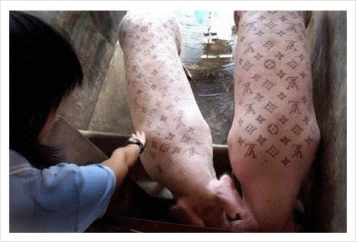 kindbuy's tweet photo. 명품 돼지 ㅋ http://t.co/jQFjWUVc