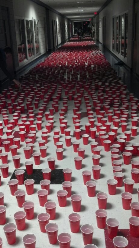 fraul_j's tweet image. #seniorprank #vinaltech #classof2012 #senioritus