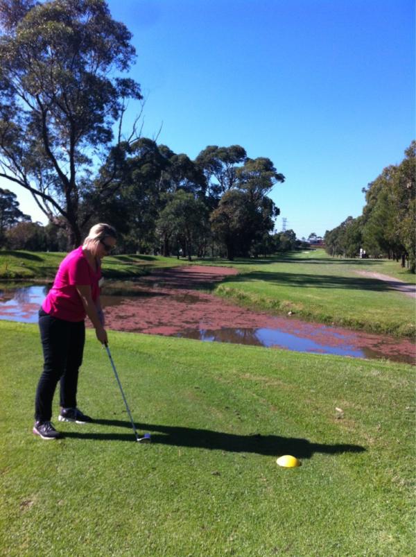 MrsLean's tweet image. @katebyth from NIB teeing of @ the 17th!! Go Kate