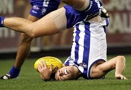 rbastinac's tweet photo. @drewpetrie20 If you wanna end up like this again then I'd stop potting blokes about there tweets #bedsheets #rednut http://t.co/Uyu3xztb