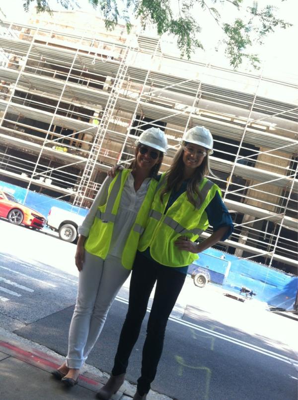 <a href="/FDLuxe/">Forhifor Dluxe</a> trend report: Hard hats and highlighter vests are very fashionable for spring.