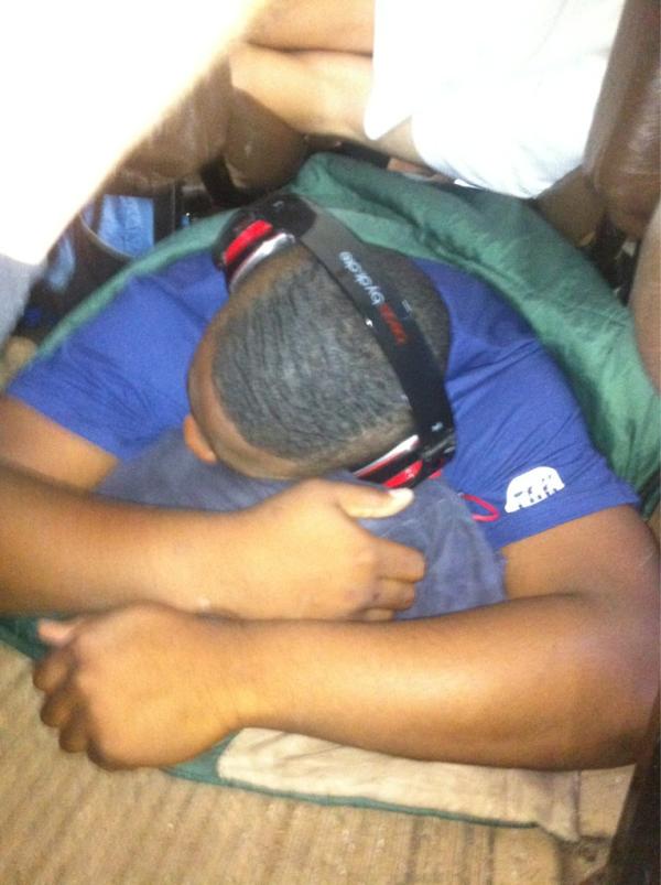 dherring10's tweet image. “@TommyBoi_5: #thatboyain'tright #nastyfloor http://t.co/eha0wT8W” he must've let one rip! #😖😷😷😷😷😷😷😷😷😷😲😲😲😲😲