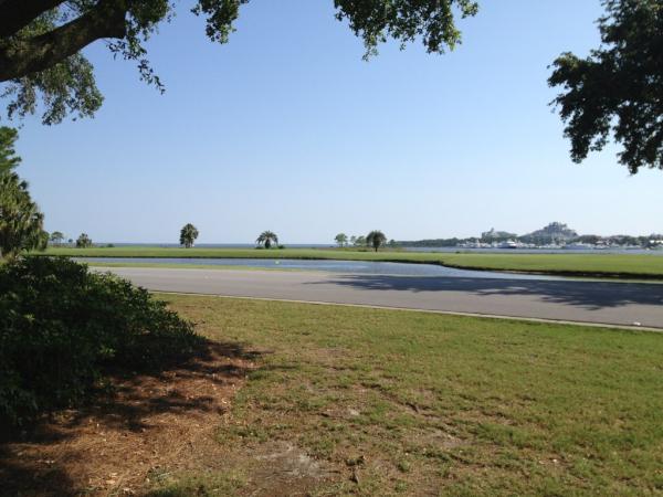 maggietheos's tweet photo. Beautiful view for a run! #destin http://t.co/njbVKCHc