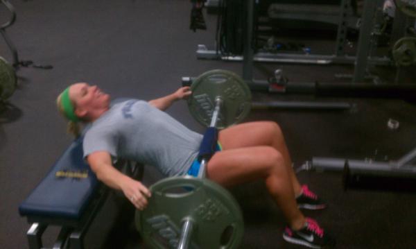 Valerie_Georgia's tweet image. Holy new hip and glute exercise! #totalperformance