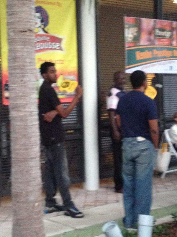 MyTweetStreet's tweet photo. At Big Night in Little Haiti @ArshtCenter http://t.co/paxcTvVa