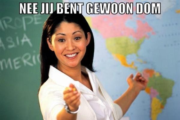 ProfessorOcto's tweet photo. “@MounirTweets: Te lui zijn om de knoop uit een zakje te halen en daarom maar het hele zakje open trekken..  -___-” http://t.co/52qkQwOu