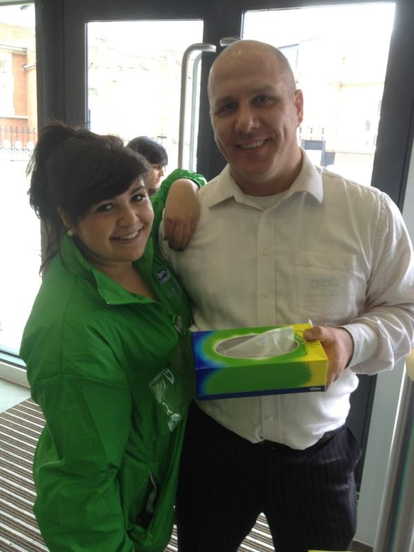 robbieSafadi's tweet image. @kleenex_uk #hayfeverhelp #ScarlettPB  got free tissue today at Olympia :)