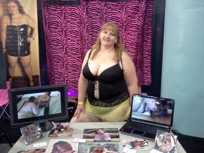 #EXXXOTICA http://t.co/h09qZUDQ<a href="/tag/exxxotica"class="tags">#EXXXOTICA</a>