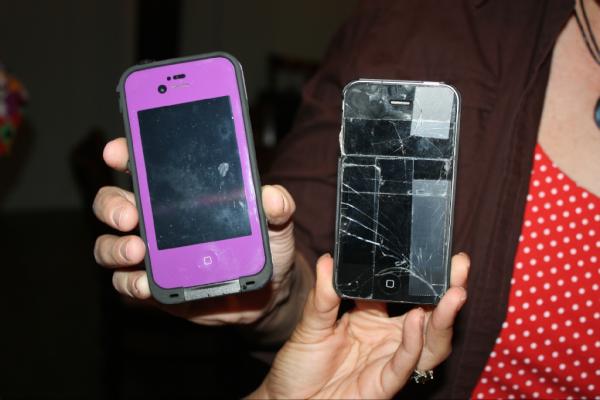 WaterproofCases tweet picture