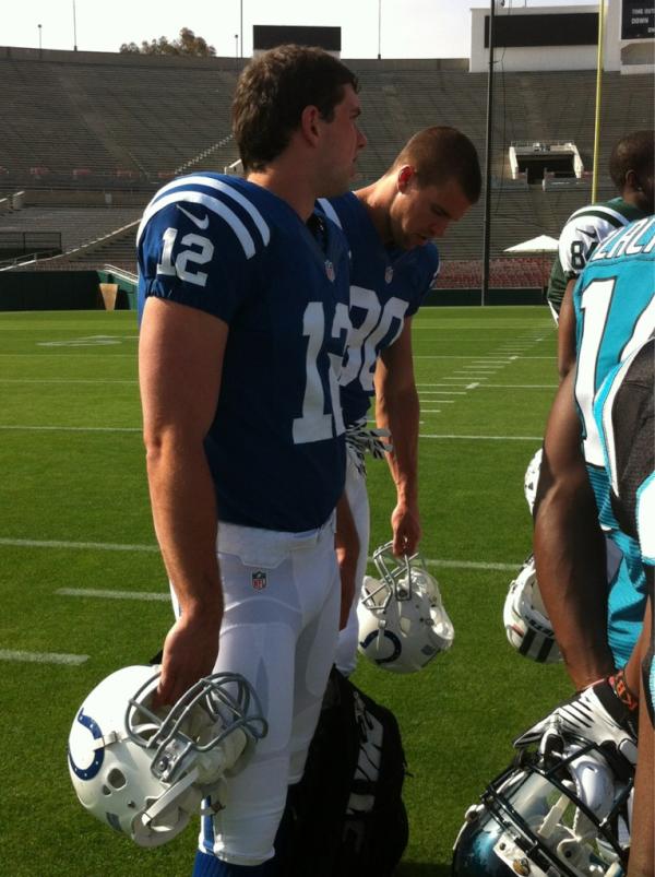 PaniniAmerica's tweet photo. Hey @nflcolts fans Andrew Luck repping new Nike uni for his 1st @PaniniAmerica trading cards #purepasser http://t.co/w95eWwqS
