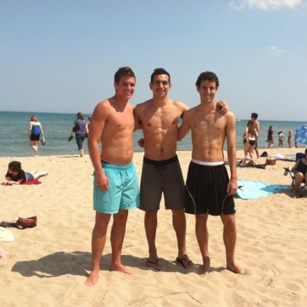 ElizabethW711's tweet image. “@BoxallN: Good day, good company http://t.co/ECPTKfNc” must be rough going to school on a beach... #northwesternproblems