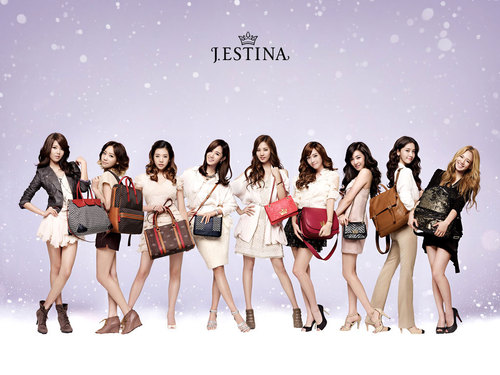 AllAboutSNSD_'s tweet photo. http://t.co/Cdfv5UU4