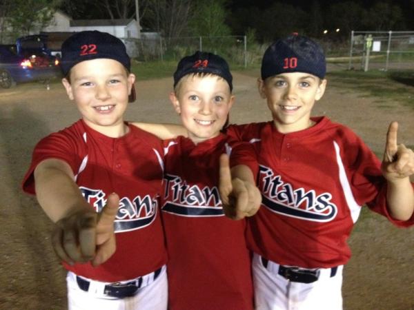 MikeSnow10's tweet photo. What are they sayin'?
"Don't forget tomorrow is Week 1of 'Boys of Summer' at GP."
Wear something Baseball.
9,10:30,Noon http://t.co/TG47gv9U