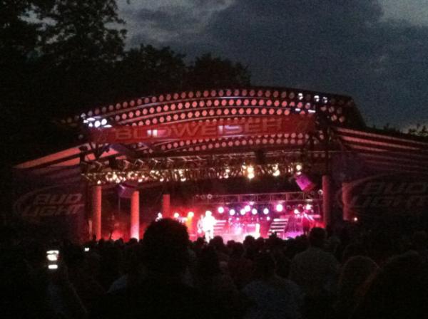 pdq301654's tweet photo. Awesome show! http://t.co/Lqi1khjh