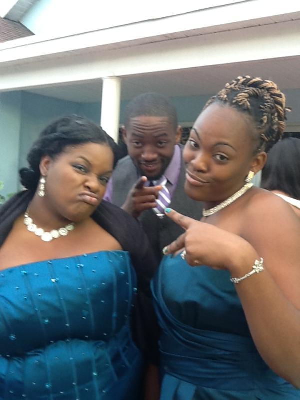 HoddlynneWright's tweet photo. Being silly http://t.co/fYYngAva