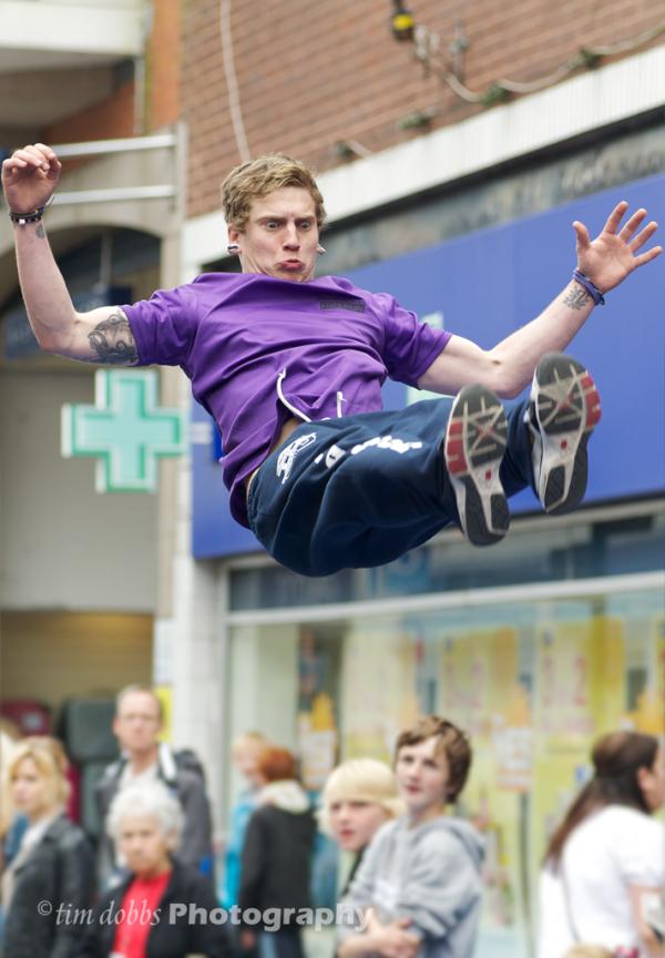 timdobbsphoto's tweet photo. Trick Unique free runners at The Bridgend Mashup  #BridgendMashup http://t.co/r3BoBEiw