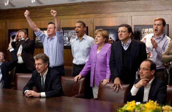 danroan's tweet image. Penalty shoot-out at G8. Didn't know Cameron was a Chelsea man. Merkel's clearly a Bayern fan!