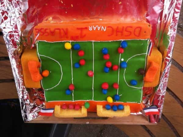 Dames 1 gepromoveerd naar de Eerste Klasse door een 7-0 winst op Pollux!!