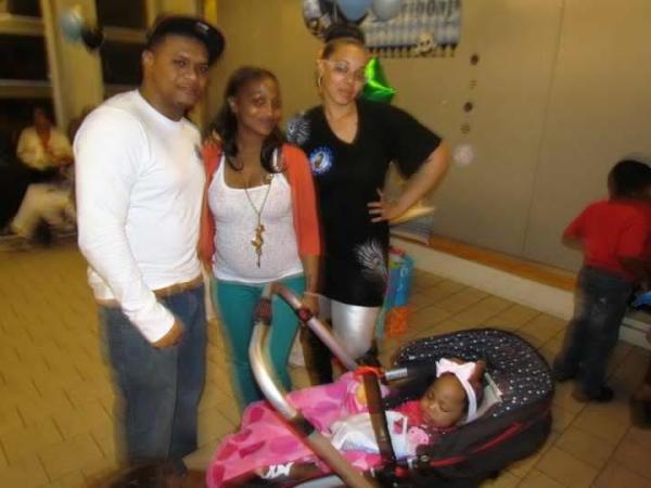 BOSSDON's tweet photo. @HDBleu_Blase  we had a gd time thanks for coming out. http://t.co/TfdMWfKe