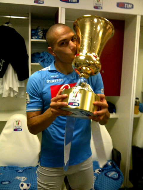 PuroAlfa's tweet photo. @RosaBellaCucina Bella la Coppa vero? http://t.co/kp4BoZ7Y