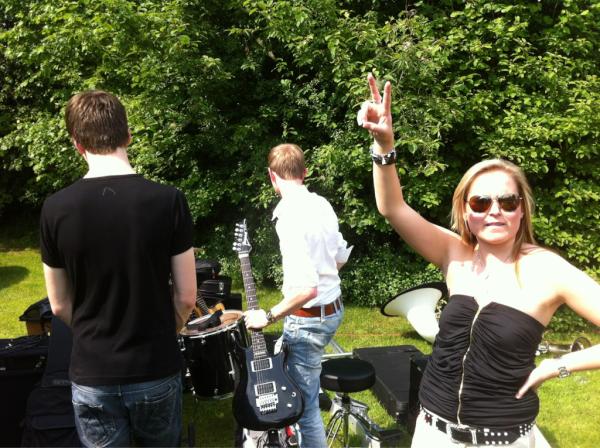 Basement_Live's tweet photo. Before playin' http://t.co/5HqdwtBn