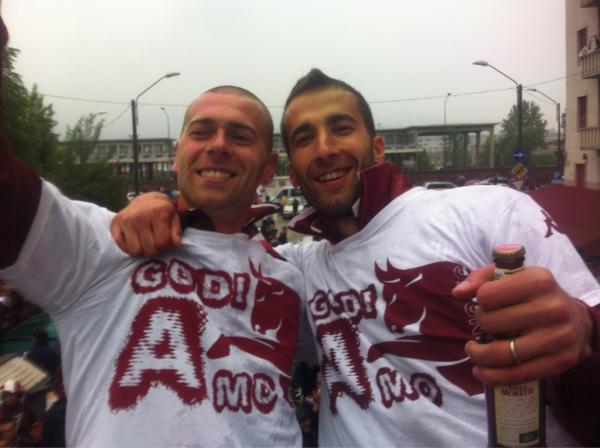 dicest5's tweet photo. http://t.co/cZEqXqJC