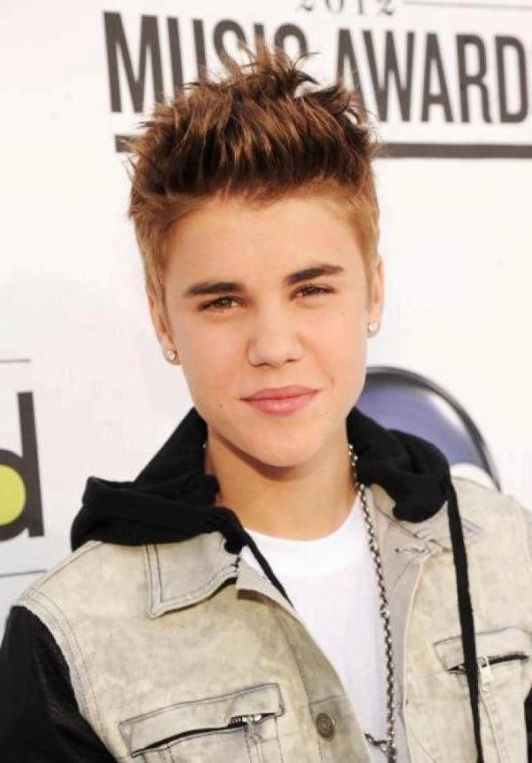 GabiiPoblete's tweet photo. justin <3 http://t.co/JUR7DuzP