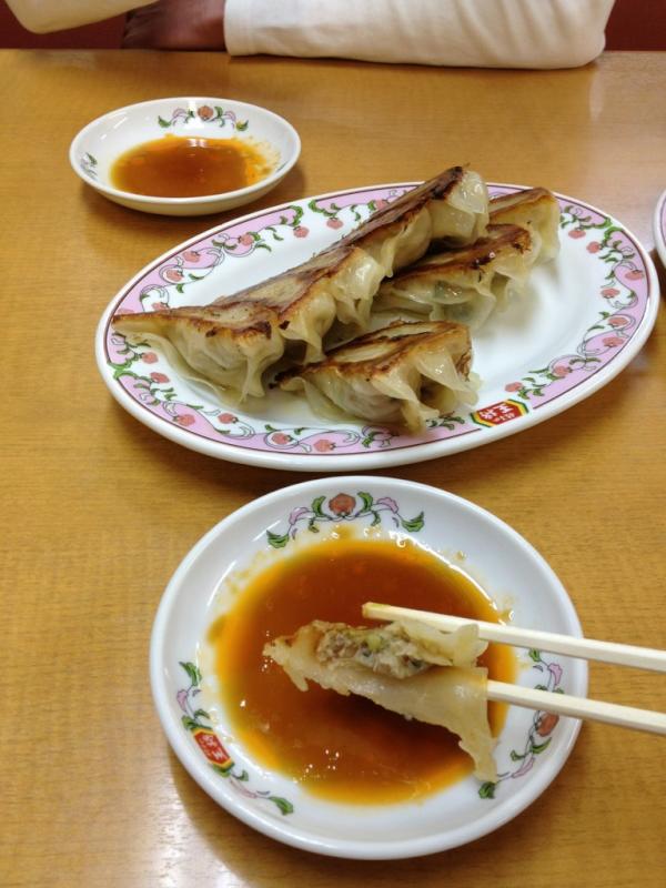 Qoocha1213's tweet photo. 今日は、疲れたぁ(´xωx｀)

今日は、餃子の王将(๑✧◡✧๑)
ビールに、餃子は最高の組み合わせやなヽ(^ω^)ﾉ http://t.co/XDDi8jjy