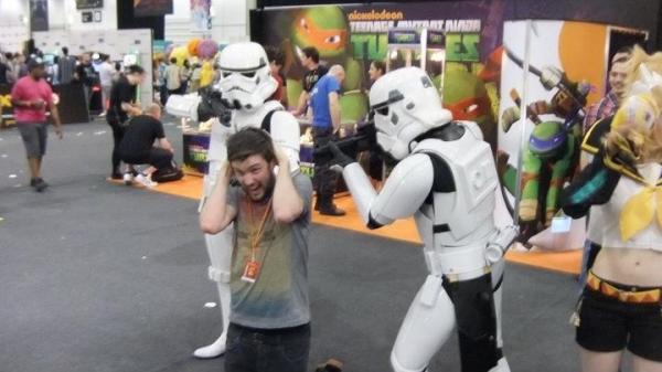 rden33's tweet photo. @jackwhitehall you were a good sport with @ukgarrison, @501stLegion at @MCMExpo, sorry about your cap ;) http://t.co/sozPiitT
