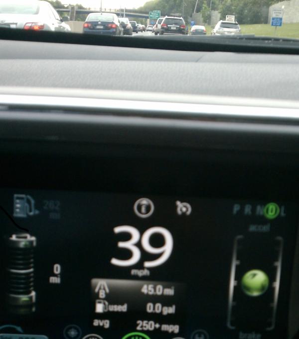 CommonCircuit's tweet image. A CC @ChevyVolt made it 45 miles on a single charge on the MassPike this morning; the longest range we have made yet.