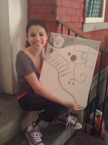 SelenaLoveFansG's tweet photo. ХО-ХО-ХО http://t.co/m6Mk80V5