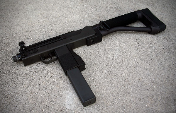 DIYSmith's tweet image. Field stripping the #Cobray #Mac11 9mm bit.ly/KFElao #guns #firearms #DIY