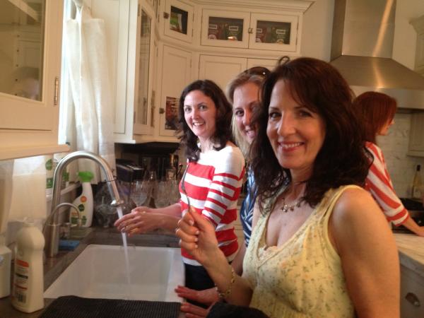 margaretjackson's tweet photo. Cleaning up with @SeventhGen. Did you know that other cleaning sprays make smog?! Not here #CBCcooking http://t.co/2mvG1liC