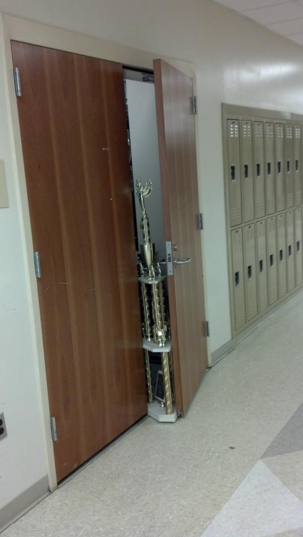 wulfapw's tweet image. using trophies as doorstops #miltonproblems