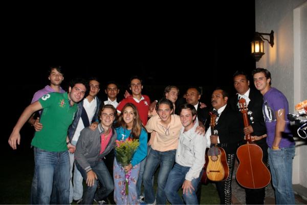 Eres el MEJOR novio del mundoooo!! @alvaroholsch te amoo!! Tmbn gracias a todos!!