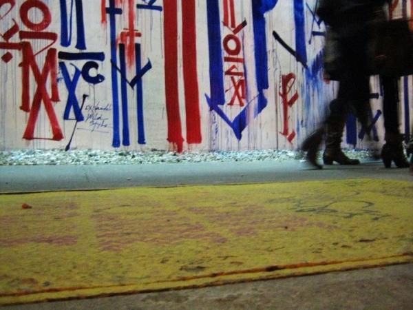 CurbsideGoods's tweet photo. Retna http://t.co/8NSoLPkc