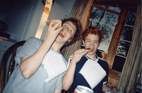 StevoJoczFans's tweet photo. nice hair! @Sum41 @stevosum41 http://t.co/YGgb2ksf
