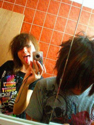 JayyJayy93's tweet image. Damn... All these old photos! I need to find them all and print them off! #lifelongago