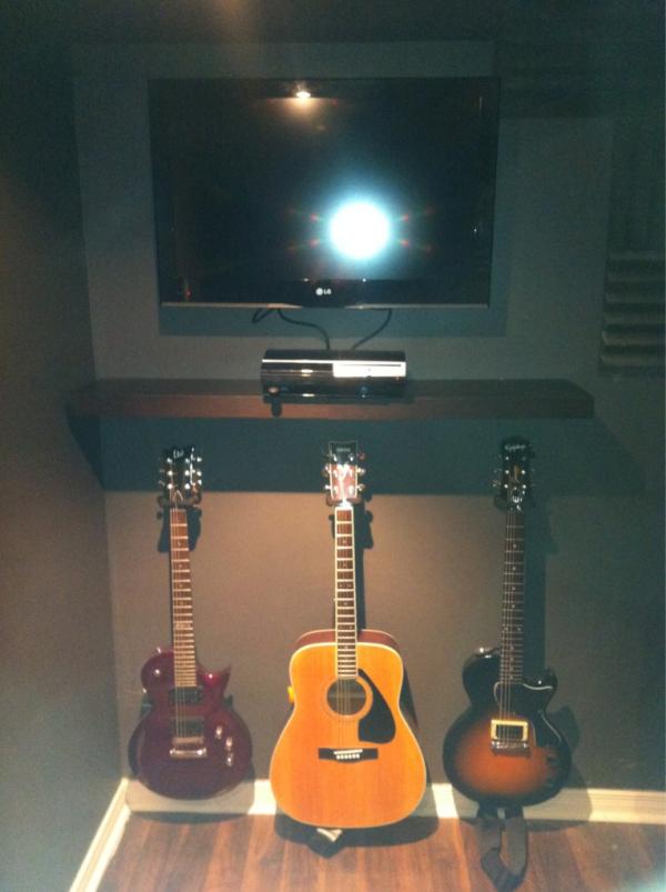 FreeBassRec tweet picture