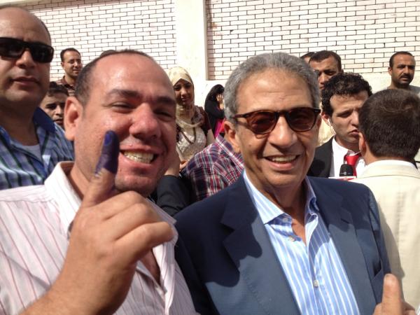ابراهيم عزام انتخب عمرو موسى. انزل انتخب أنت كمان.
-تحيا مصر. http://t.co/I7Sbtt24