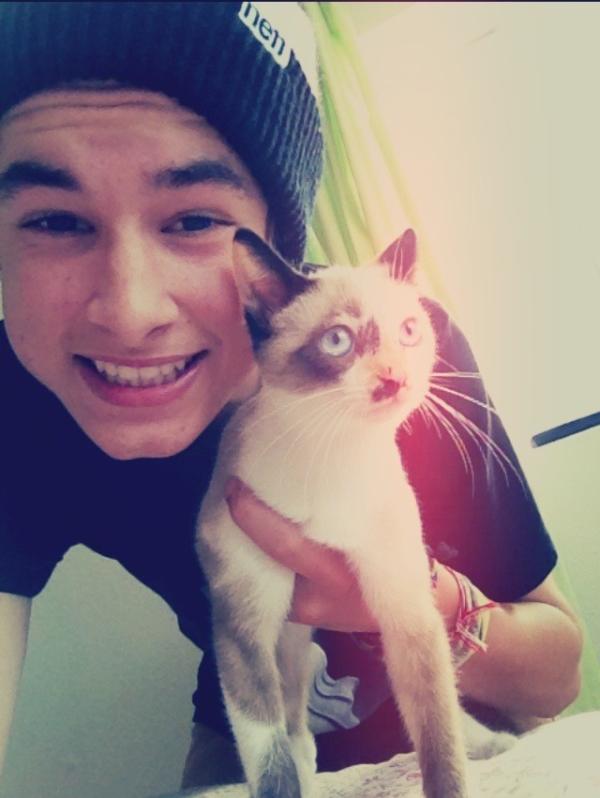 MilaKiansCat's tweet image. I have the best daddy EVVVVEEER!;D @KianLawley &amp;lt;3