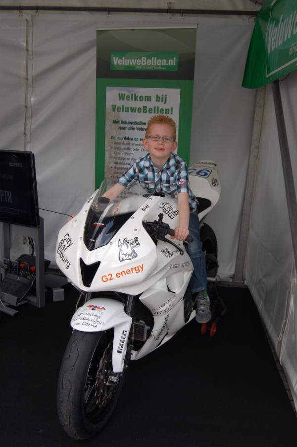 VeluweBellen's tweet photo. Veluwebellen was ook aanwezig op Nunspeet heeftt http://t.co/ndgYYdu0