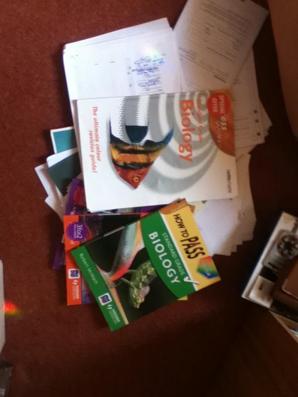 kirstytlr's tweet image. No more biology #Exstatic